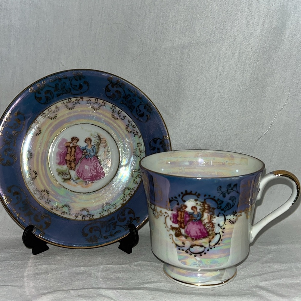 Vintage Enesco Japan Lusterware teacup saucer colonial couple gold designs